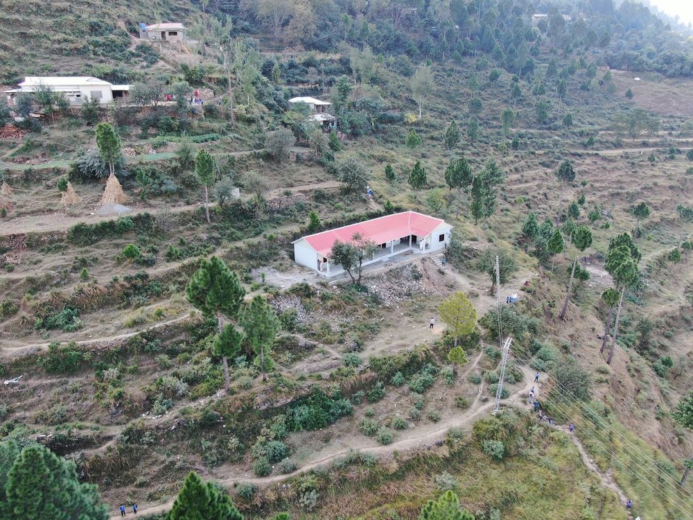 A CDRS built home on a hillside