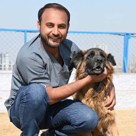 Dr Farhan Rao
